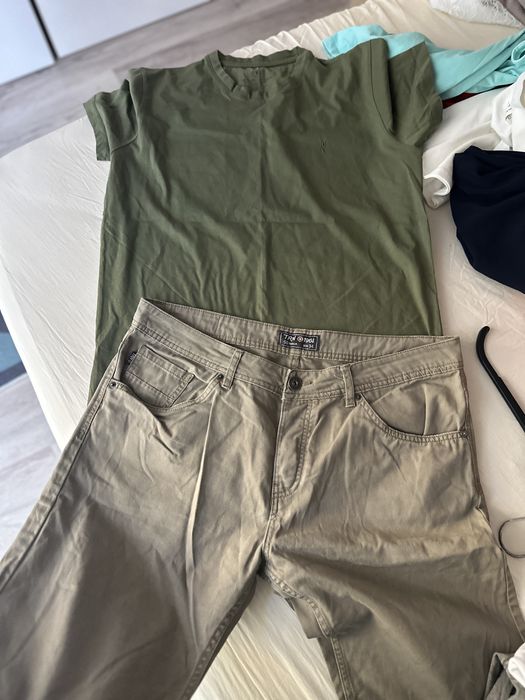 Set barbati tricou si pantaloni scurti L