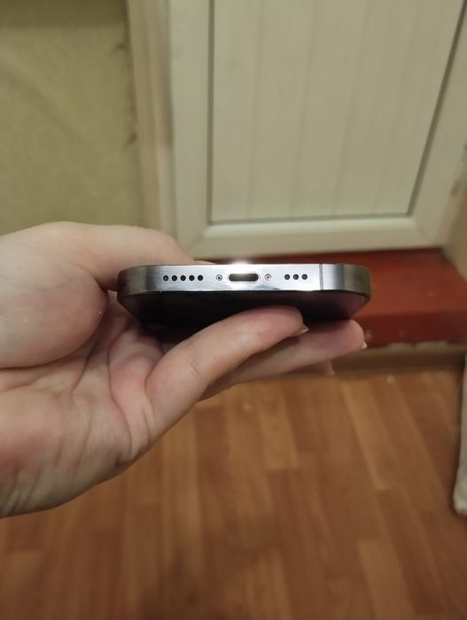 Продам айфон 14про