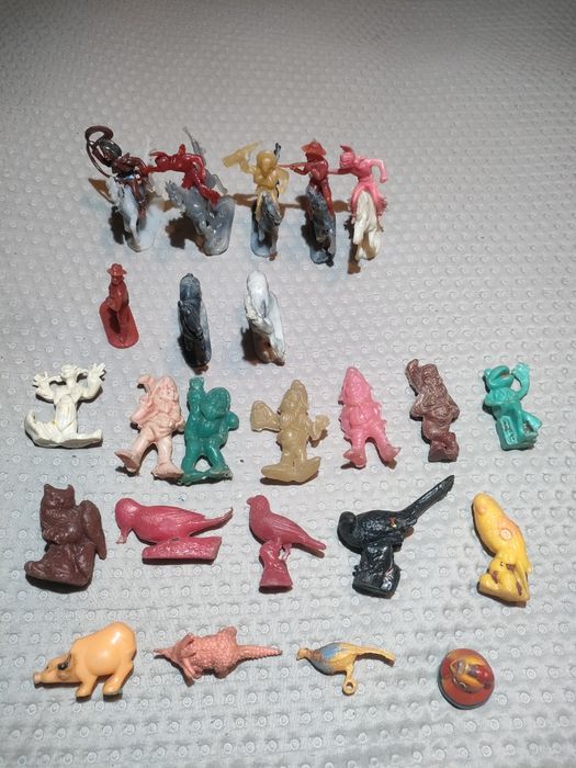 Cowboy, indieni comunisti