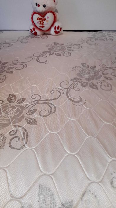 Продам кровать 160х200