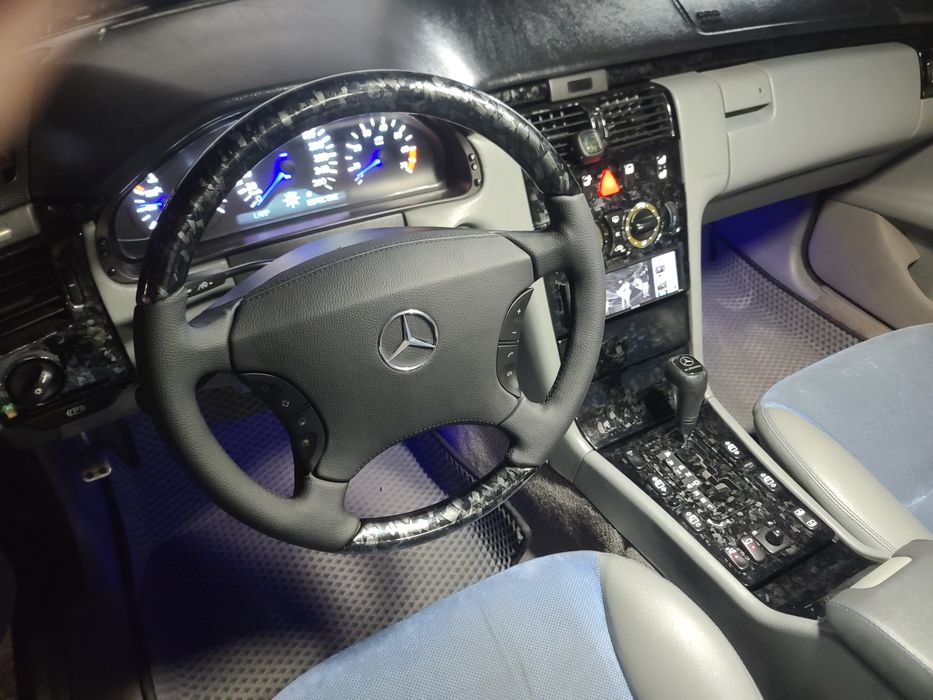 Mersades Bens w210