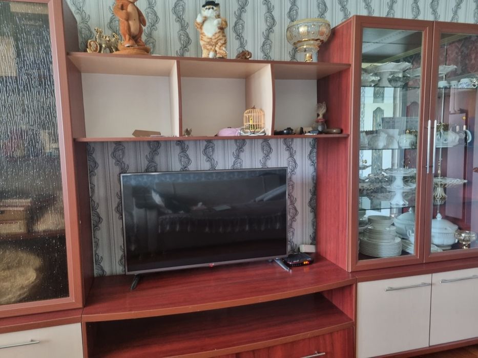 Стенка в гостинную