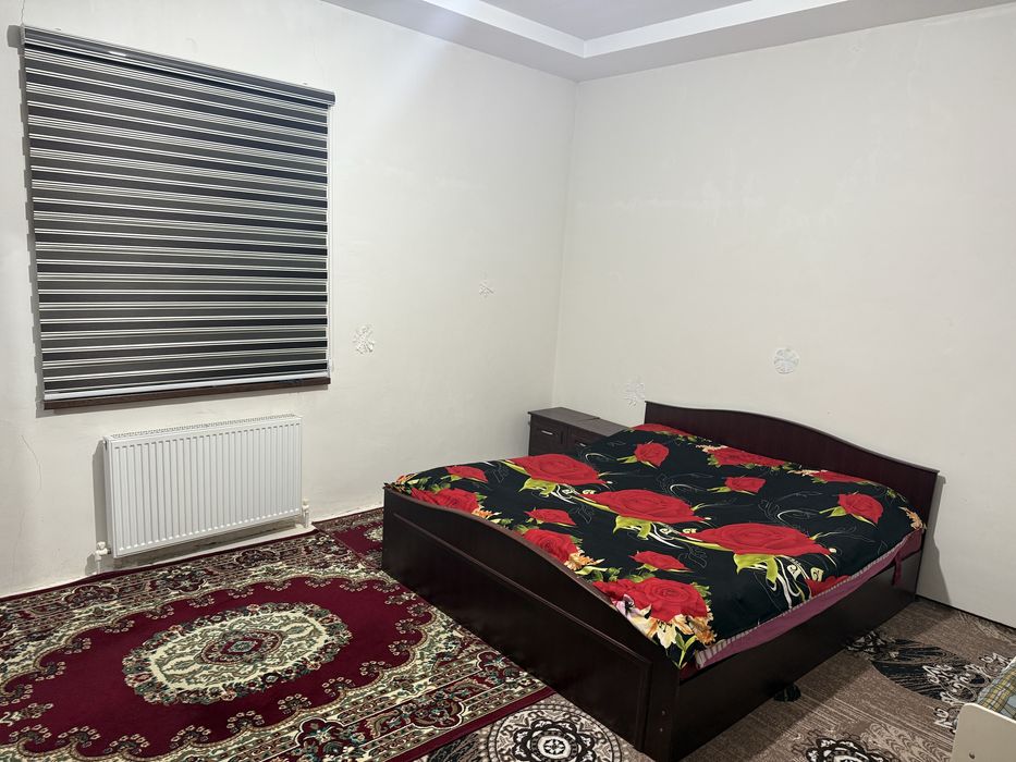 Uy sotiladi,narxi kelishiladi. Qibrayda