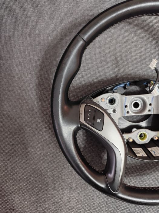 Vând diverse piese Hyundai i30