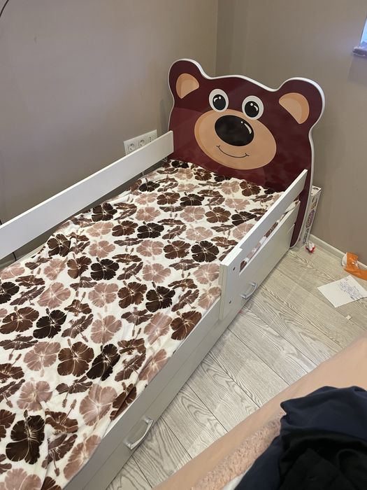 Детско легло мече