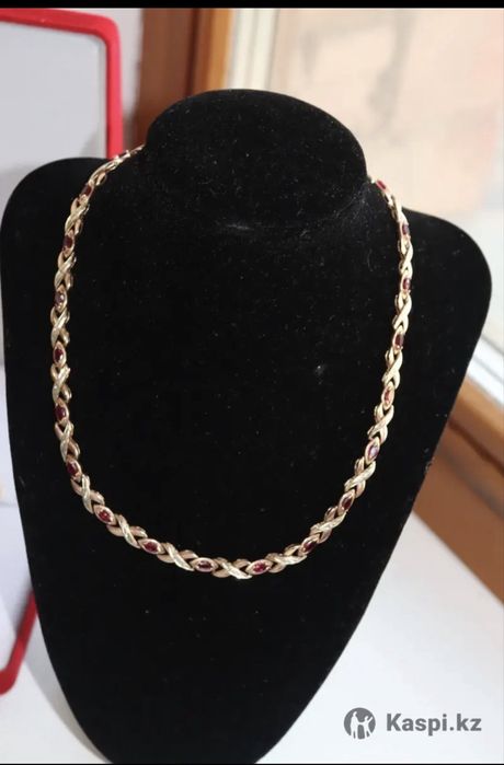 Комплект колье и браслет с рубином