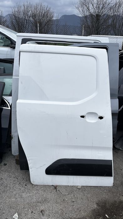 Citroen Berlingo 19- задна дясна врата
