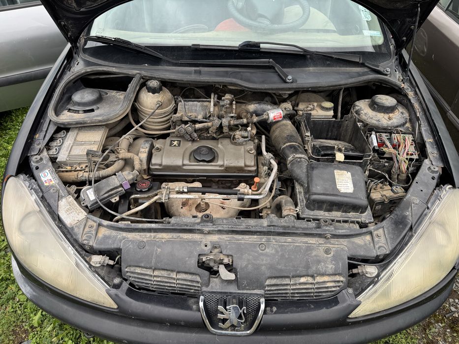 Пежо 206 1.4и 75кс 2000г На Части