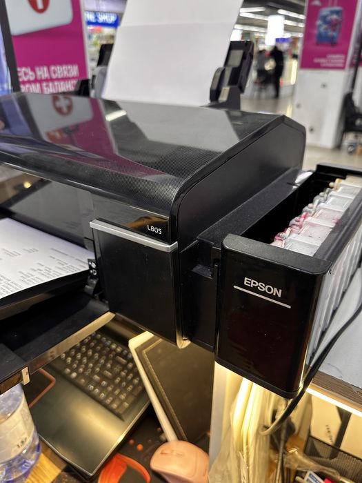 Epson L805 в хорошем состяонии