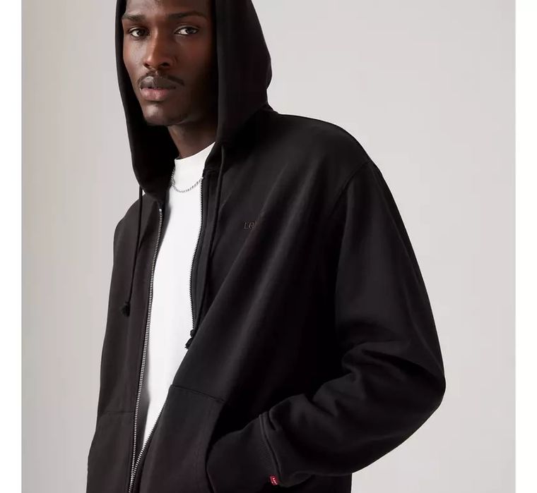 Продам новое худи Levi's