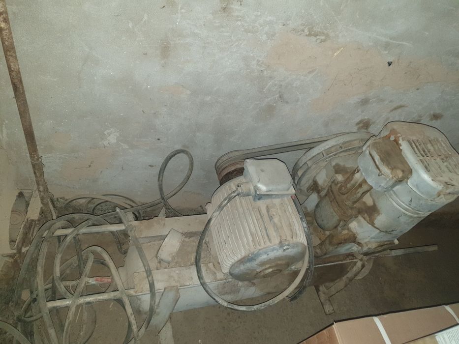 Kapresor 500lik srochna sotiladi