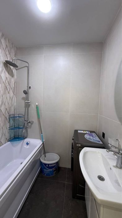 Продается 3 ком. Квартира площадью 66 кв.м. По ул. Рудаки