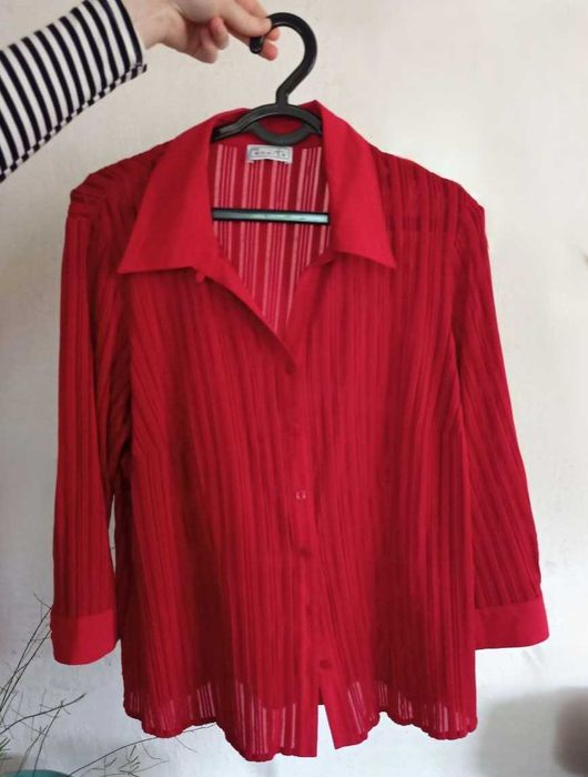 Продам женскую рубашку