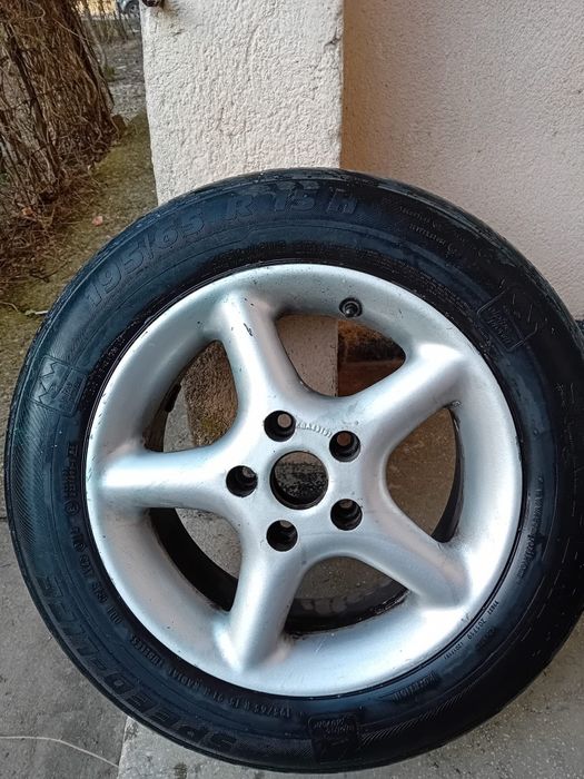 Roți de vara pe 15" Borbet