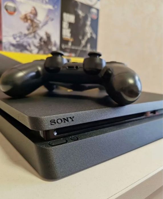 PlayStation 4 slim 500gb