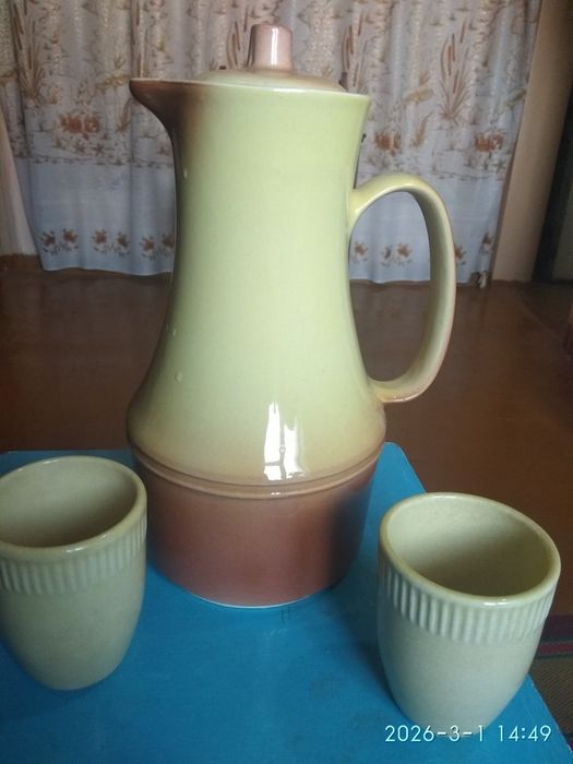 Кувшины для молока,советские,отличное состояние,сервантное хранение, ц
