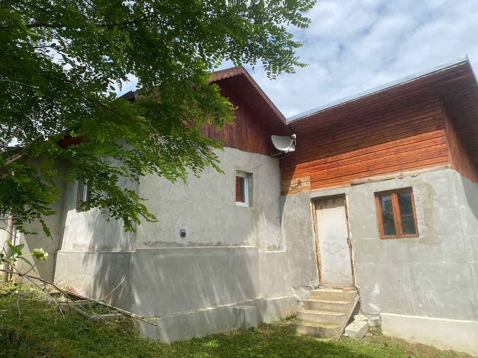 Casa de vanzare ,25000  EURO NEGOCIABIL,Vulcana de Sus,Dambovita
