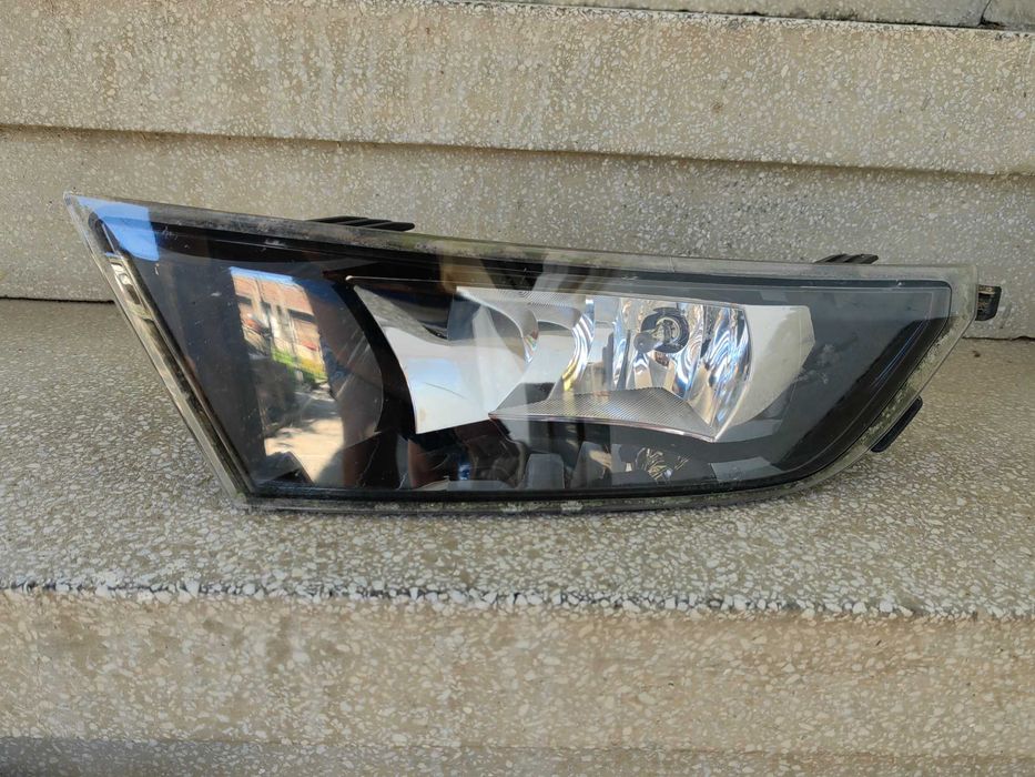 Халоген Skoda Fabia 3 2018-21г. десен / Халоген Шкода Фабиа 3 Оригинал