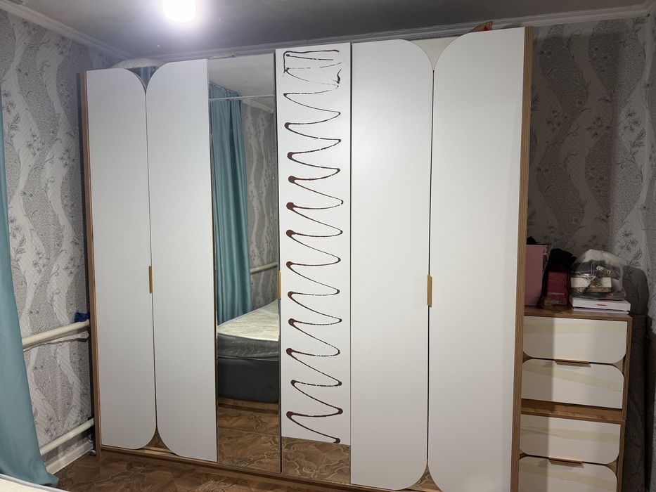 Спальный гарнитур Виолла с матрасом