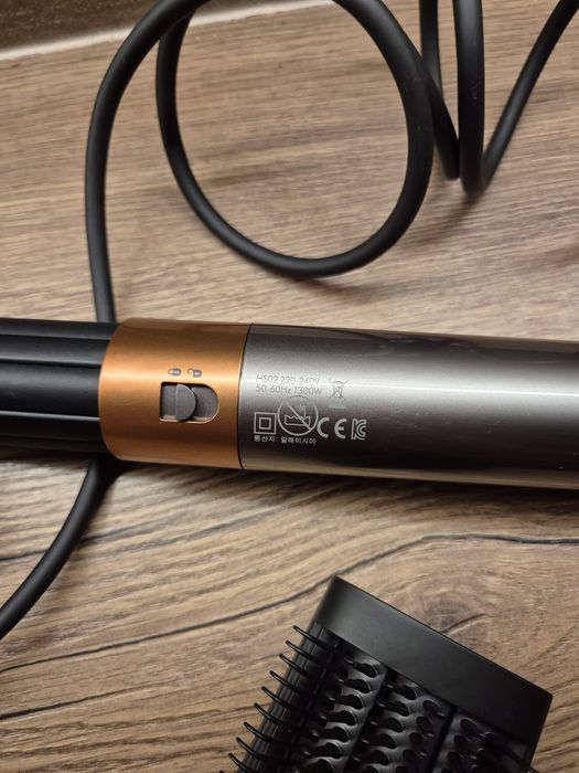 De vanzare ondulator Dyson multistyler HS02 Airwrap Origin Nichel-Cupru
 139 din 181