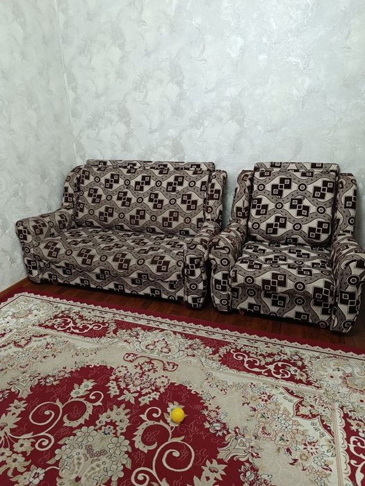 Диван с креслами