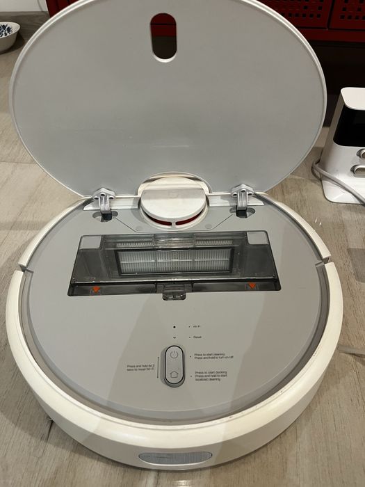 Aspirator xiaomi inteligent
