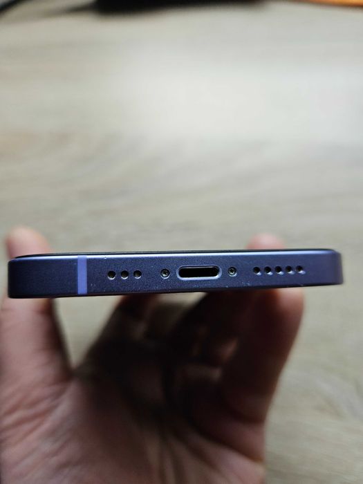 Iphone 12 128Гб,много запазен!