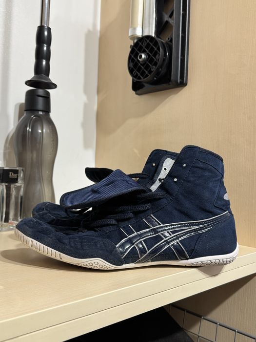 asics tiger 29cm
