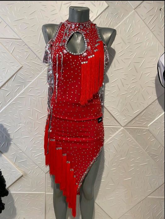 Чисто нова рокля за латино танци