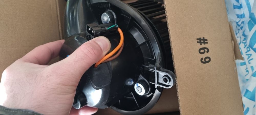 Мотор печки nissan xtrail t30