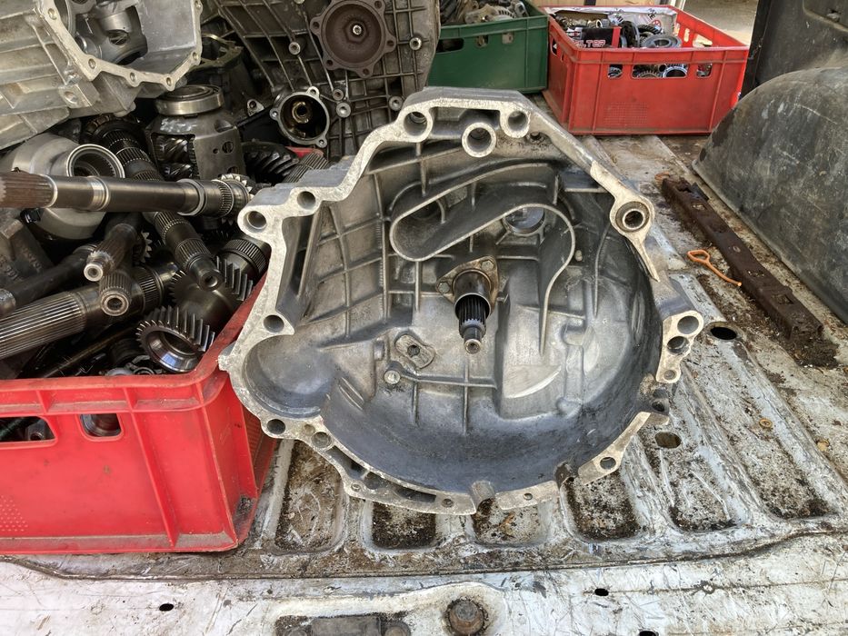 Скоростна кутия Ауди Куатро 6 степенна 01Е  от Audi A6 2.7 TT