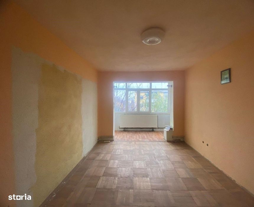 Vanzare apartament cu 3 camere în Micro 6  zonă căutată din Târgoviste