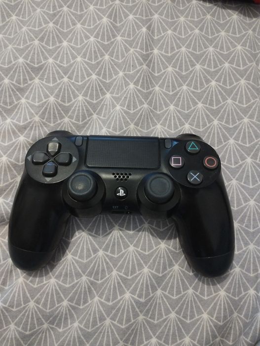 MANETA PS4 aproape nou