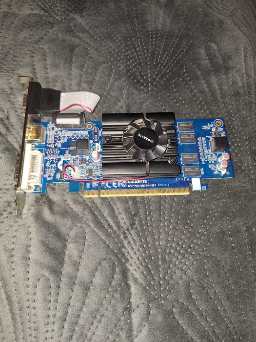 Placi video Nvidia  De 1 gb si 2 gb ddr5 de la 50 lei