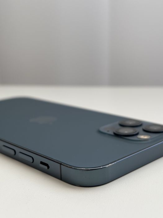 Iphone 12 pro bleumarin