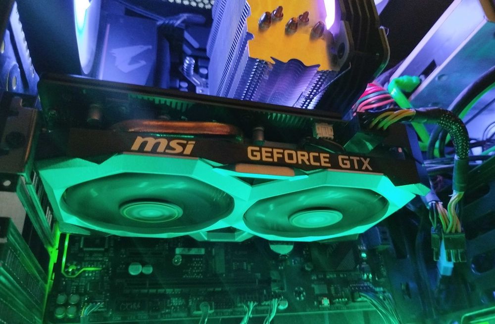 vand placa video GTX 1660 super 6GB MSI