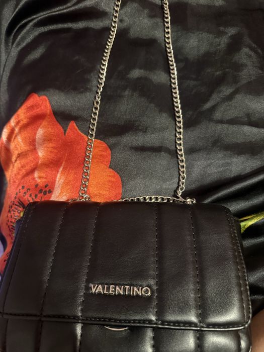 Valentino оригинална чанта