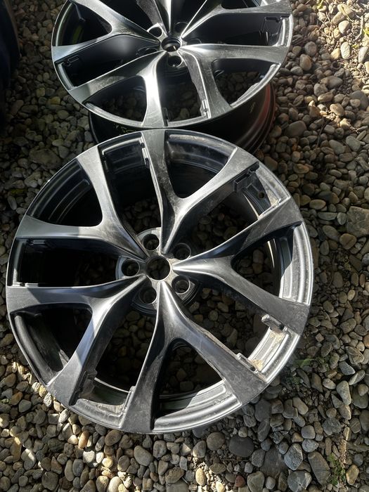 Jantă R21 tesla y.cod :2188223-00-A.