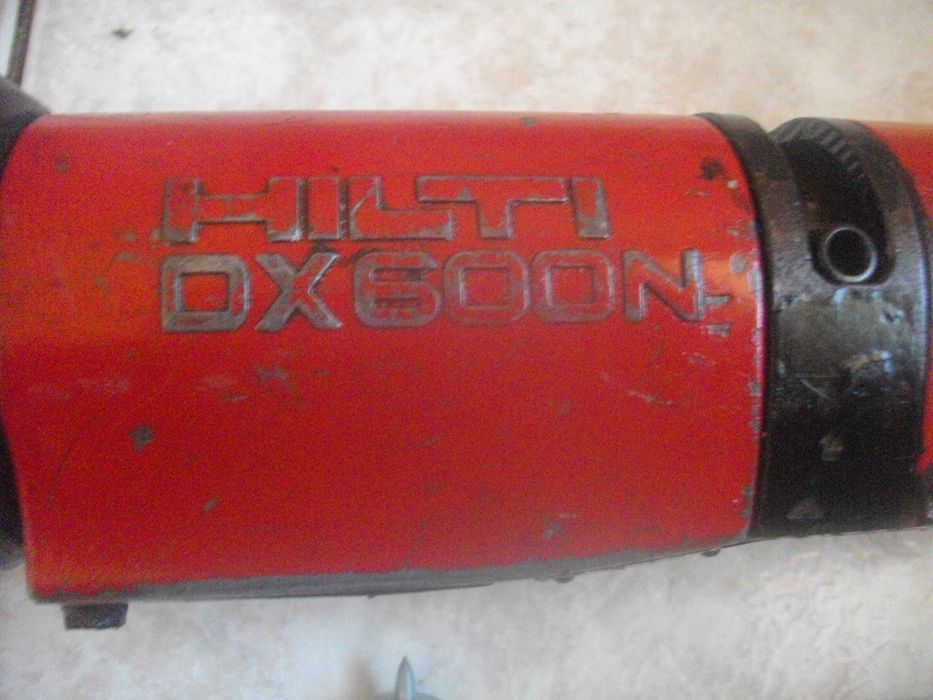 Нова Оберфреза Пълен К-т Top Craft/HILTI DX600N уред за монтаж в бетон