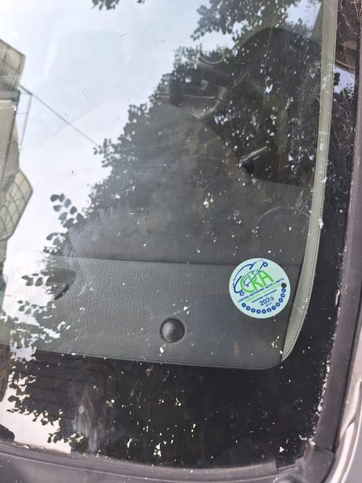 Лепене и възстановяване на автостъкла . Автомобили, бусове, камиони, т