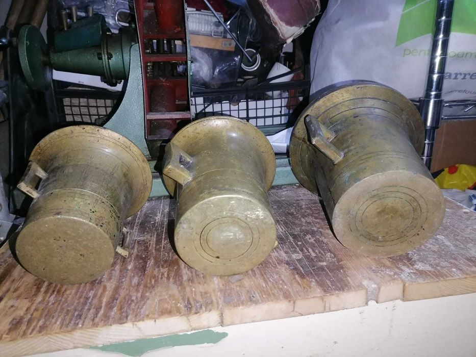 3 mojare bronz marimi si greutati diferite