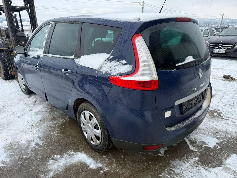 Dezmembrez / Dezmembrari / Piese / Accesorii Renault grand scenic 3 albastru 1.4 TCE H4J700 volan stanga