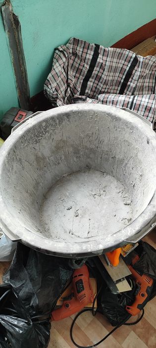 Продам Строительный таз 60 л.