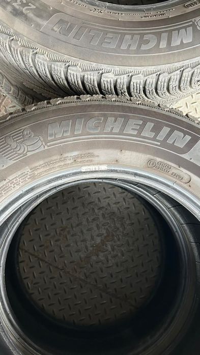 Зимни гуми Michelin Pilot Alpin 235/60/17 DOT 3918