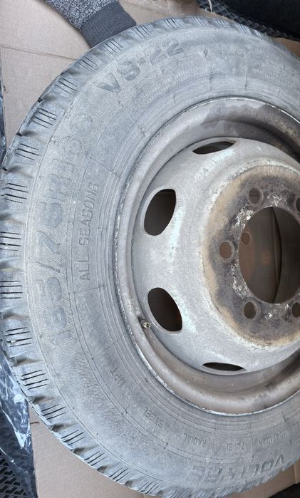 Продам Шины на газель