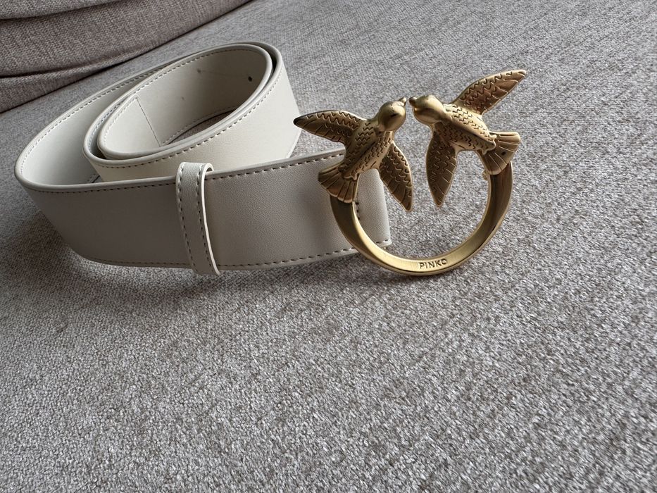 Бял колан Pinko
