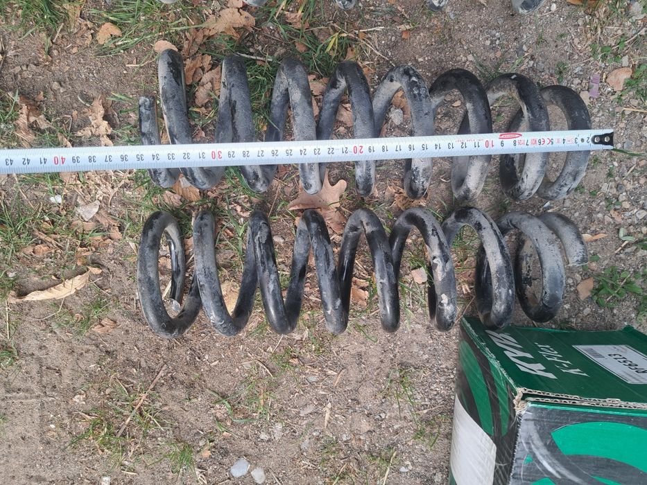 Пружины Тойота Прадо 120