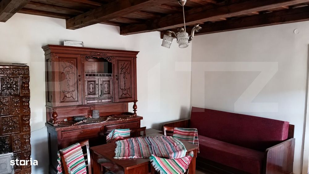 Casa de vanzare, 85 mp, teren 2.200 mp, zona Tampa - Mures