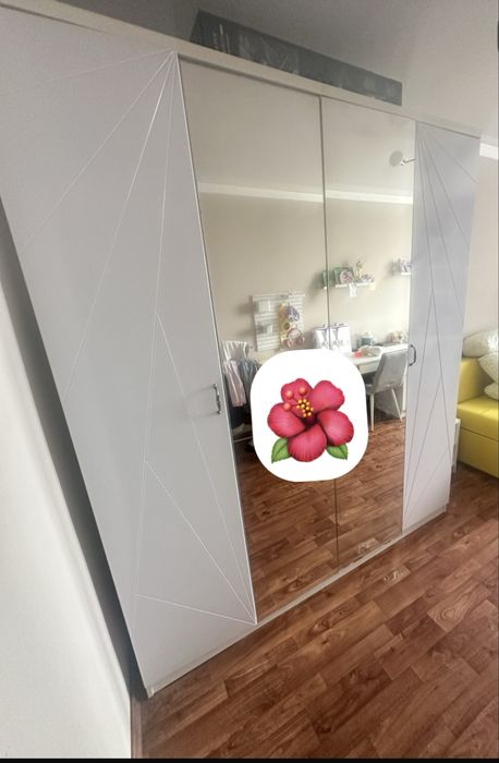 Продам шкаф белого цвета