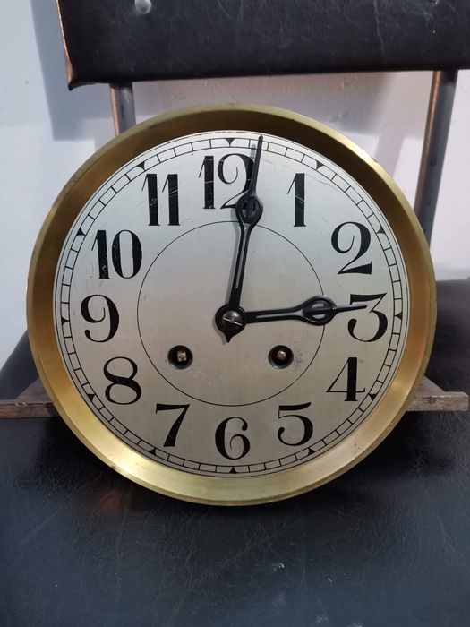 Pendula Lenzkirch 100 ani vechime